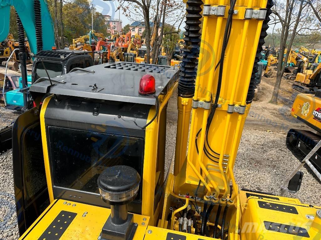 Komatsu PC 220-8 大型油圧ショベル12t以上（パワーショベル・ユンボ）