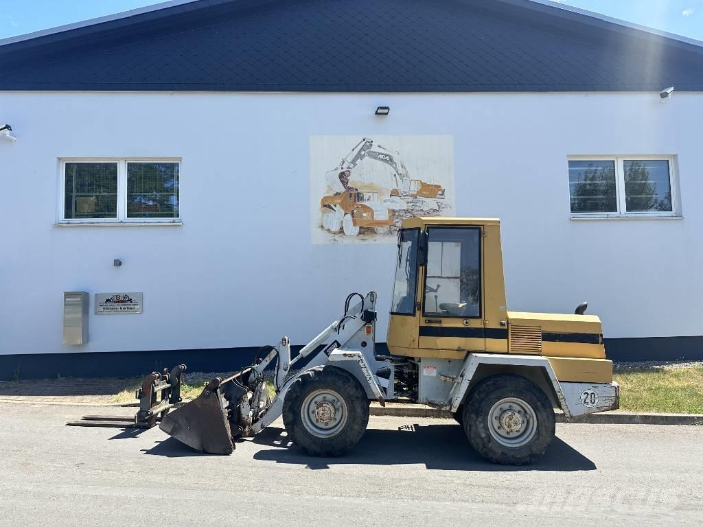 Schaeff SKL 832 ホイールローダー・タイヤショベル