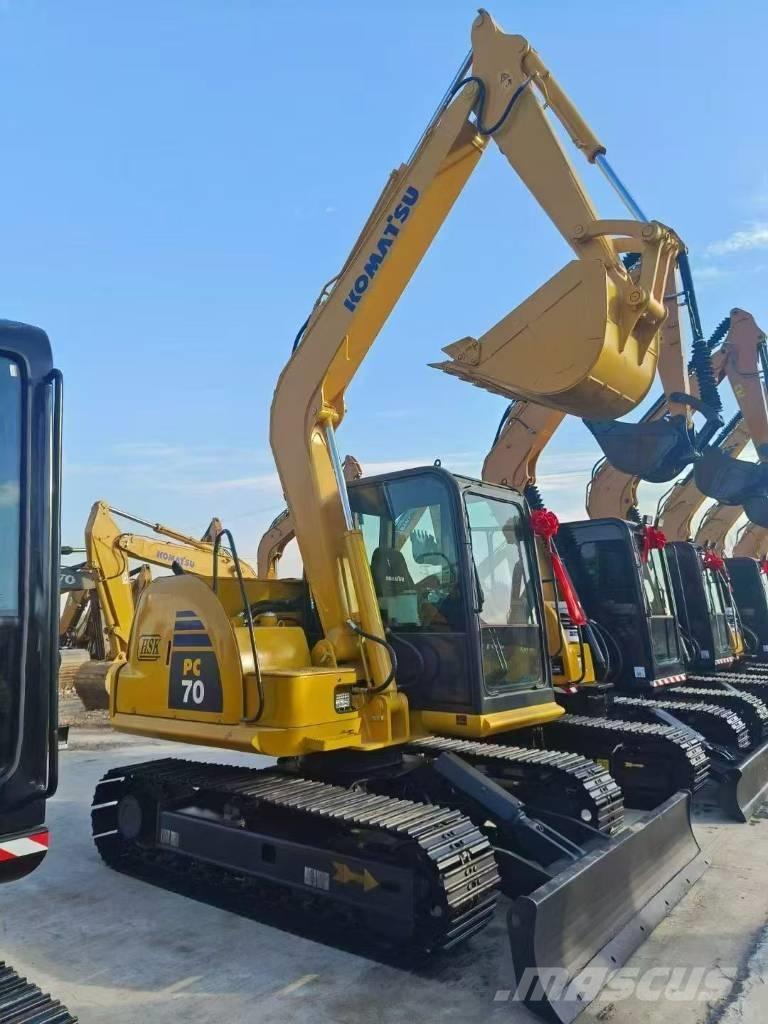 Komatsu 70 大型油圧ショベル12t以上（パワーショベル・ユンボ）