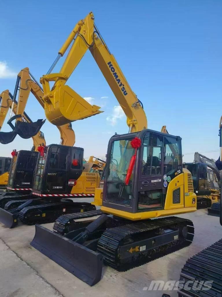 Komatsu 70 大型油圧ショベル12t以上（パワーショベル・ユンボ）