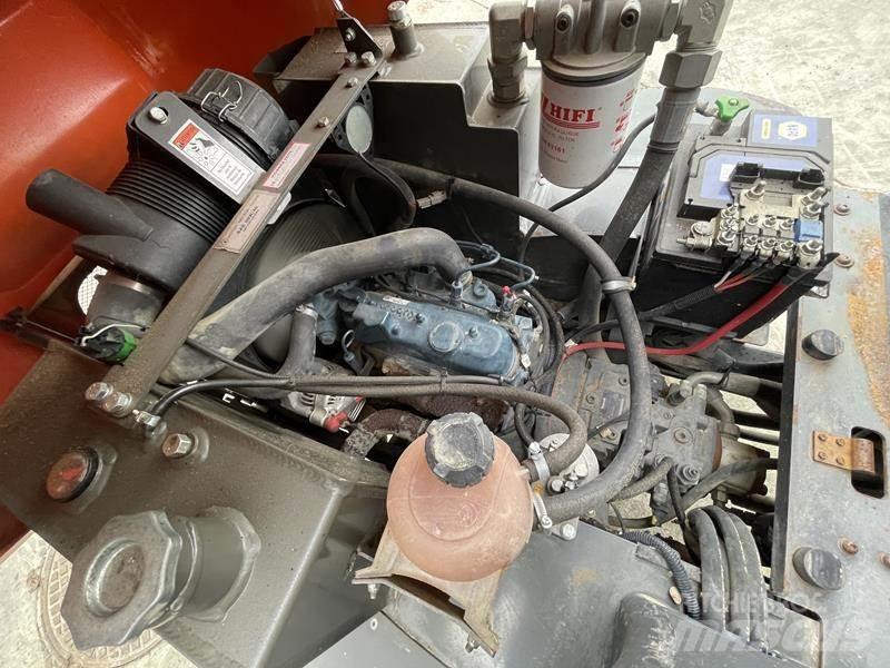 Ausa D 150 AHG サイト　ダンプ