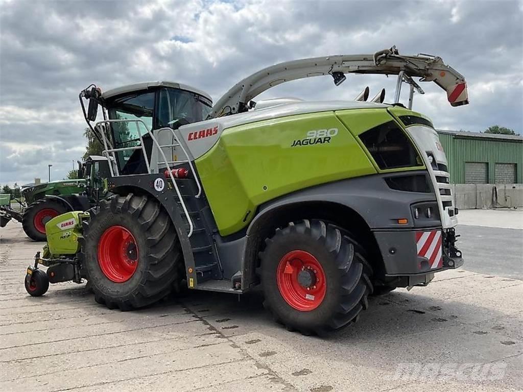 CLAAS Jaguar 980 自走式フォレージハーベスター