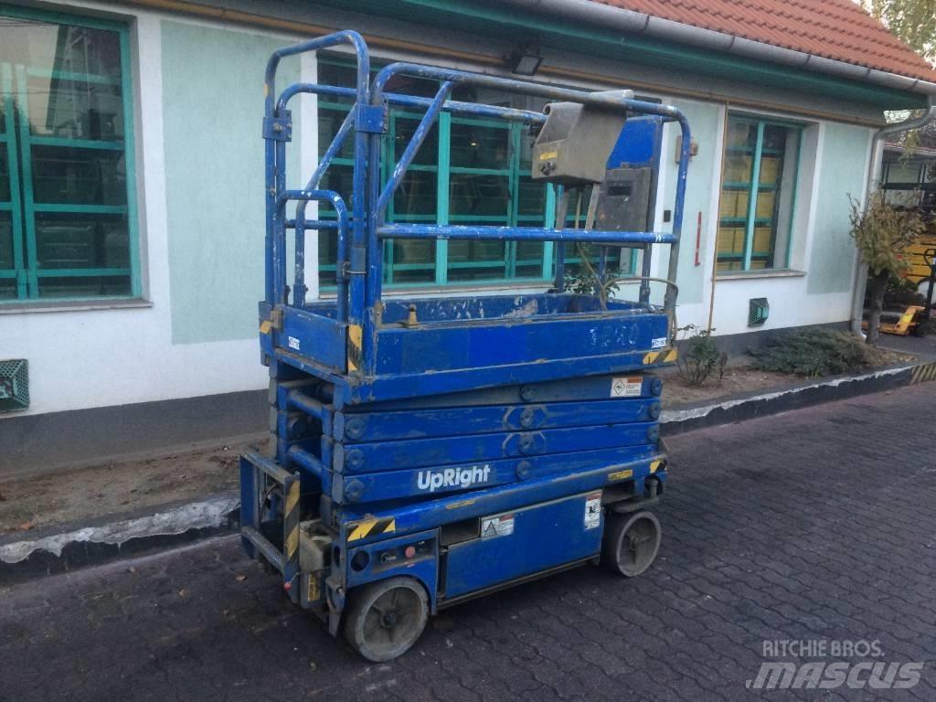 UpRight MX19    V-2783 垂直昇降型リフト