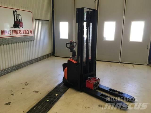 Toyota SWE 120 L ウォーキンフォークリフト