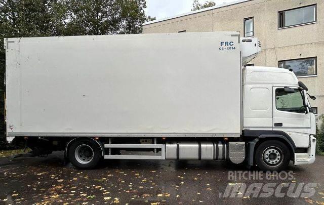 Volvo FM-4X2R ボックスボディー、ウイング、箱車