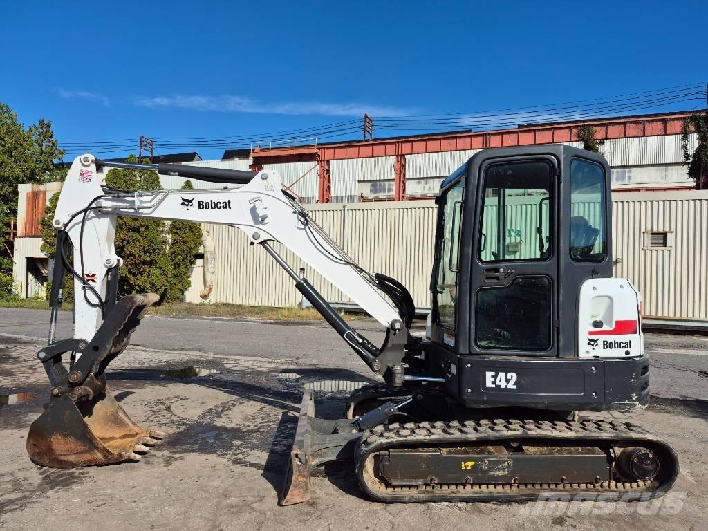 Bobcat E 42 大型油圧ショベル12t以上（パワーショベル・ユンボ）