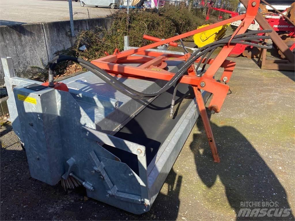 Briri SH 215 路面清掃機