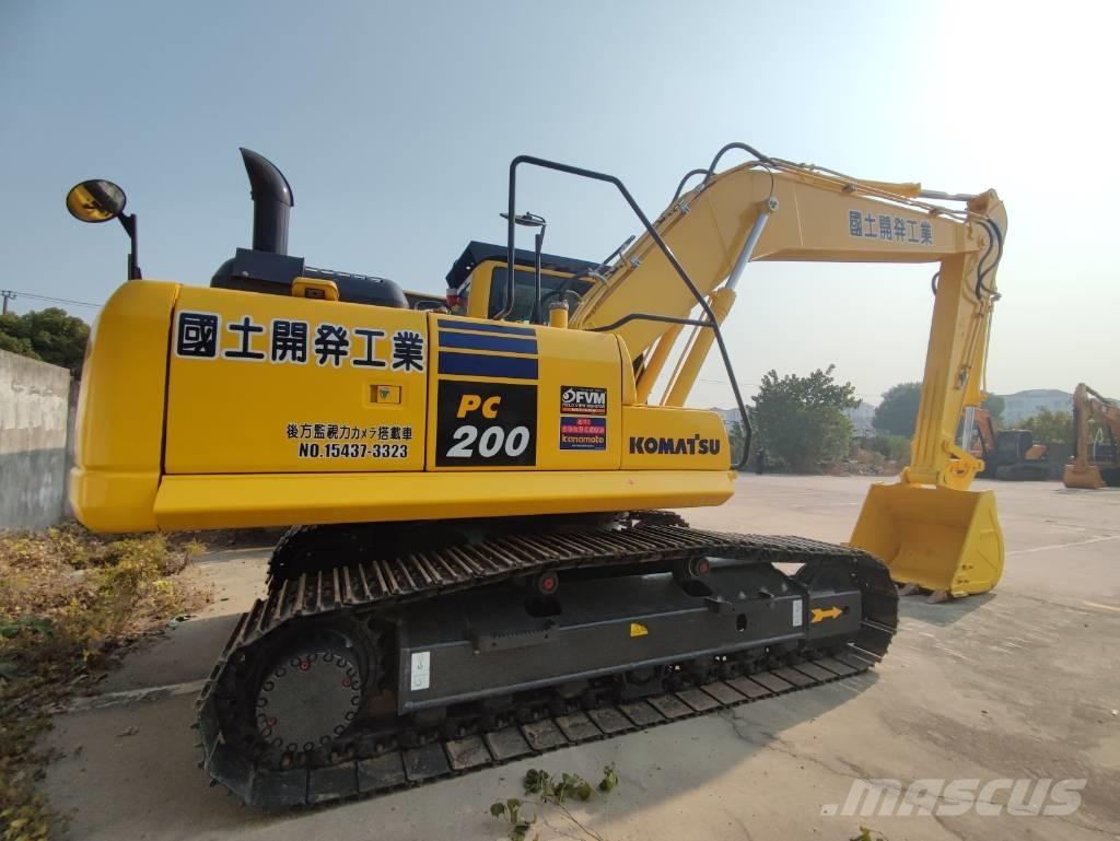 Komatsu PC 200-8 大型油圧ショベル12t以上（パワーショベル・ユンボ）