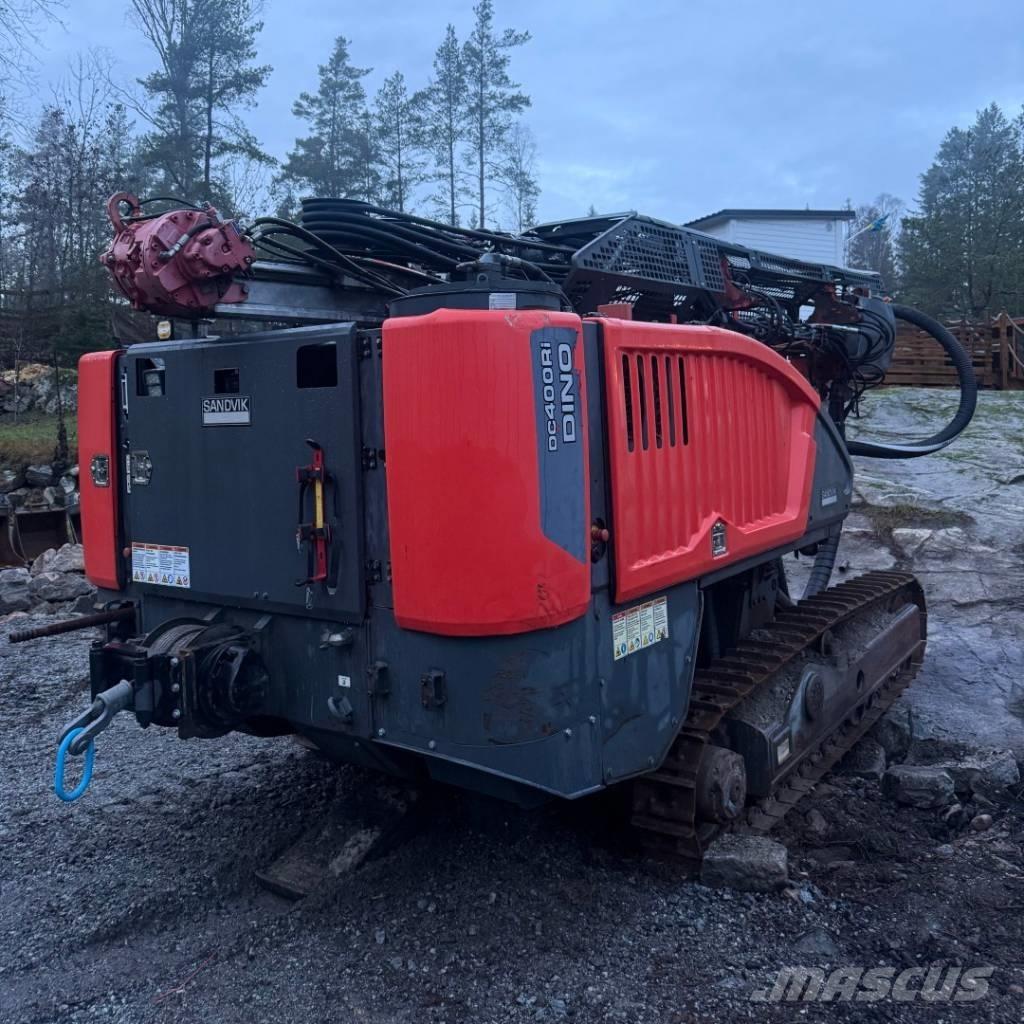 Sandvik Dino DC400 サーフェイスドリルリグ