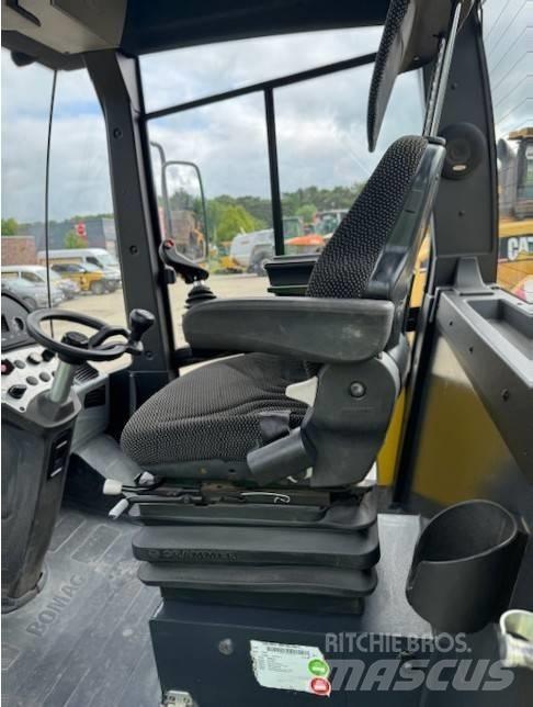Bomag BW 213 D -5 振動ローラ