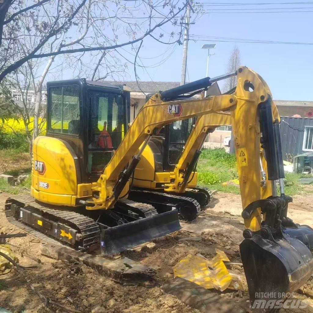 CAT 303 E 大型油圧ショベル12t以上（パワーショベル・ユンボ）