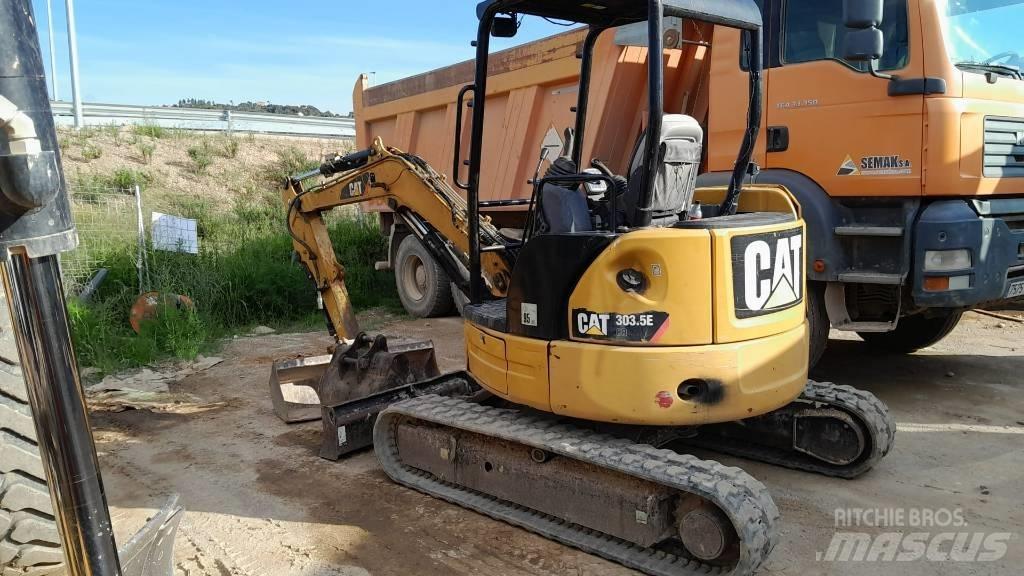 CAT 303.5 E CR ミニ油圧ショベル 7t以下（ミニユンボ・ミニディガー）