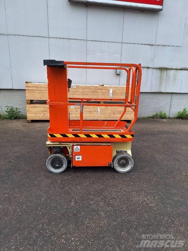 JLG 1230 ES シザースリフト