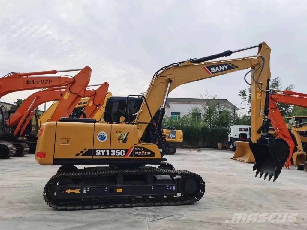 Sany SY 135 C 大型油圧ショベル12t以上（パワーショベル・ユンボ）
