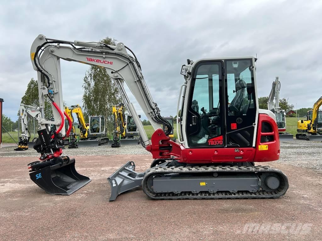 Takeuchi TB370 中型油圧ショベル 7ｔ-12ｔ（ユンボ・パワーショベル・バックホー）