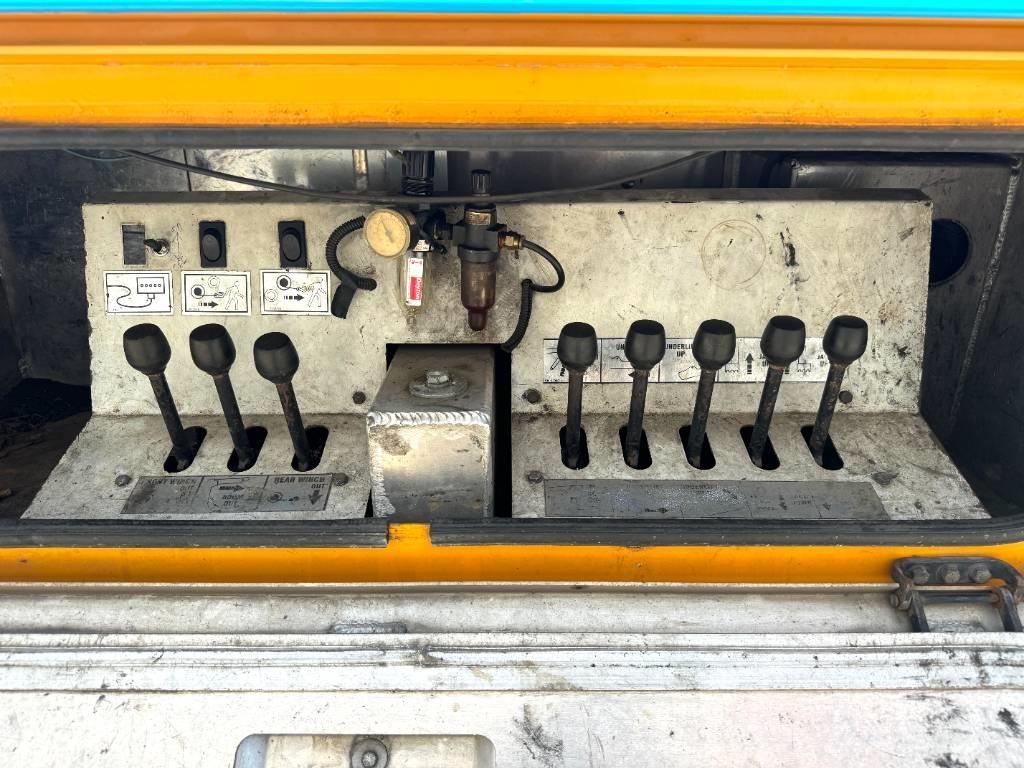 Kenworth T 300 レッカー車