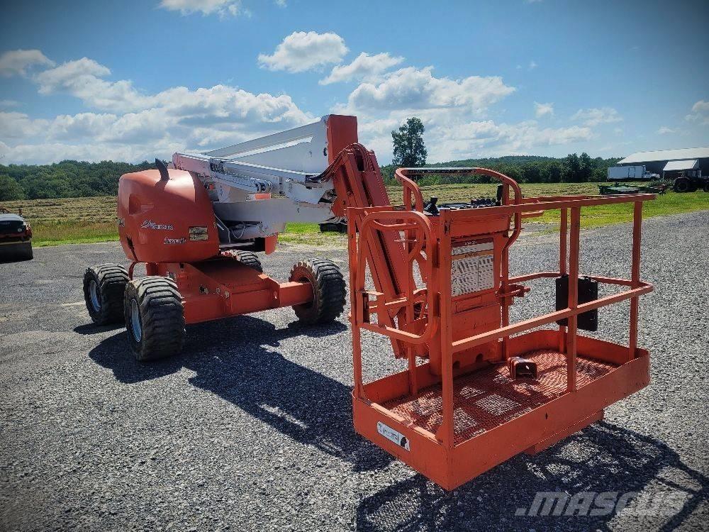 JLG 450AJ Series II ブームリフト　屈伸型