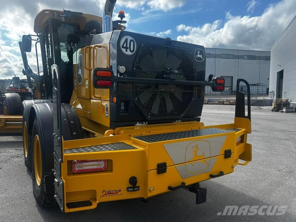 John Deere 672 GP モーターグレーダー