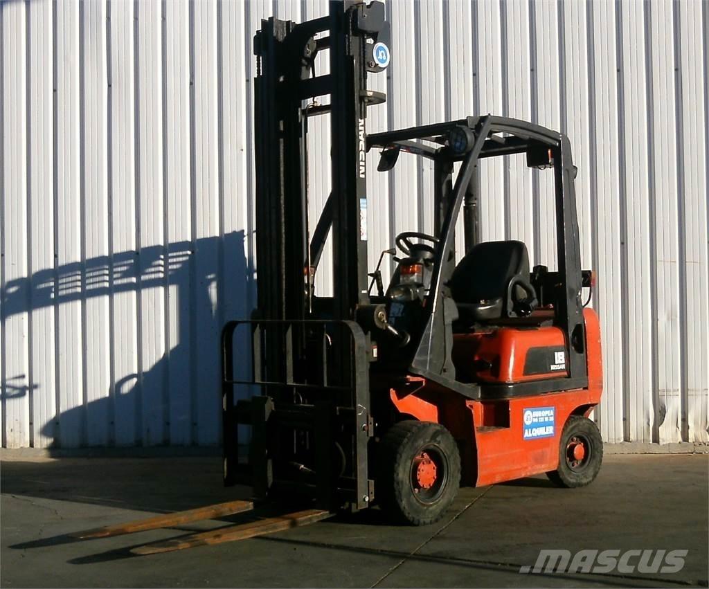 Nissan FD01A18Q ディーゼル・軽油