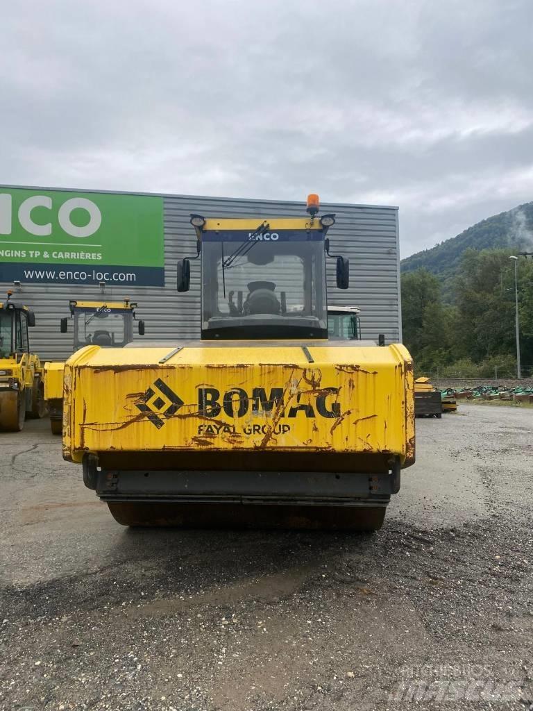 Bomag BW 219 D 5 ソイルコンパクター
