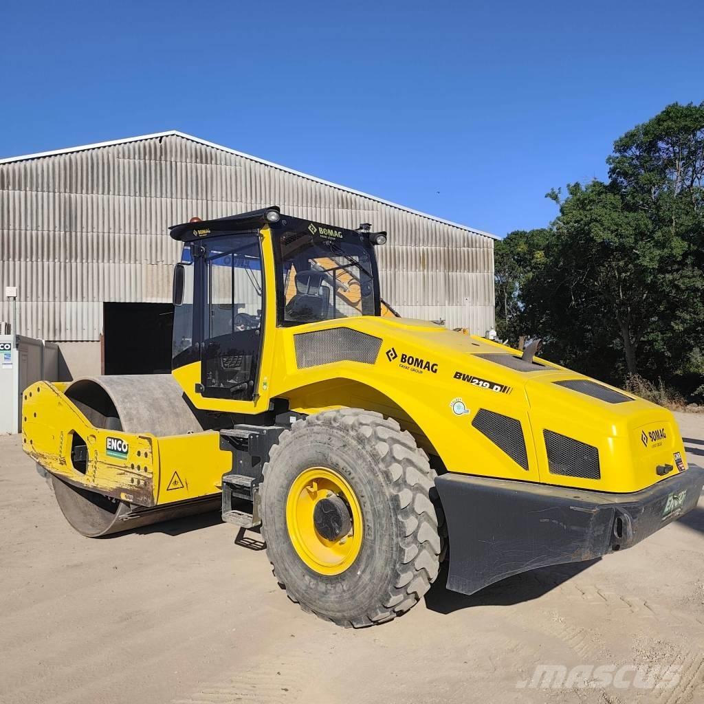 Bomag BW 219 D 5 ソイルコンパクター