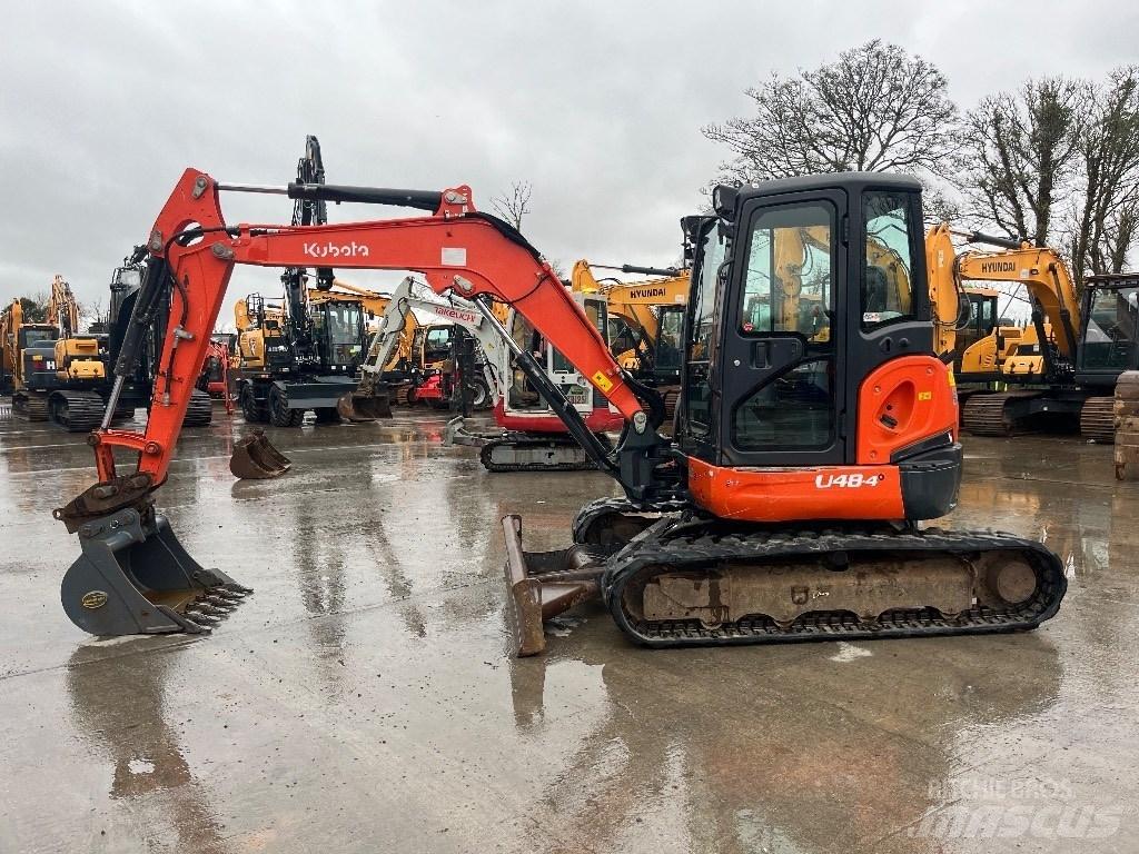 Kubota U 48-4 ミニ油圧ショベル 7t以下（ミニユンボ・ミニディガー）