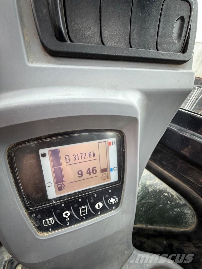 Kubota U 48-4 ミニ油圧ショベル 7t以下（ミニユンボ・ミニディガー）