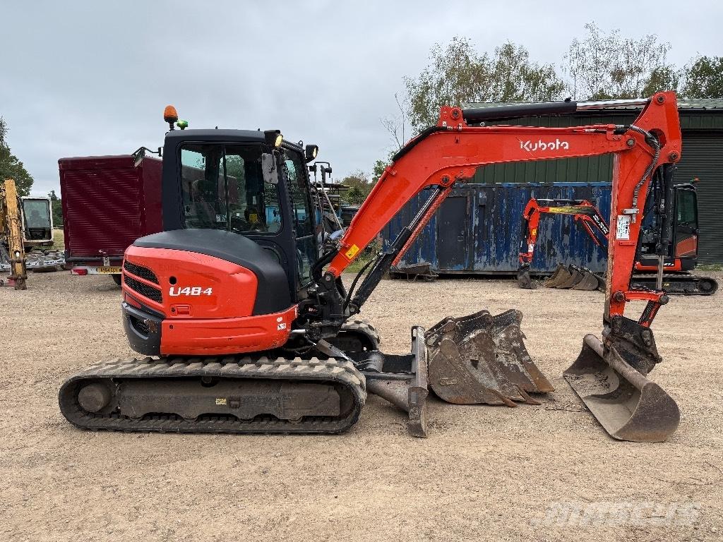 Kubota U 48-4 ミニ油圧ショベル 7t以下（ミニユンボ・ミニディガー）