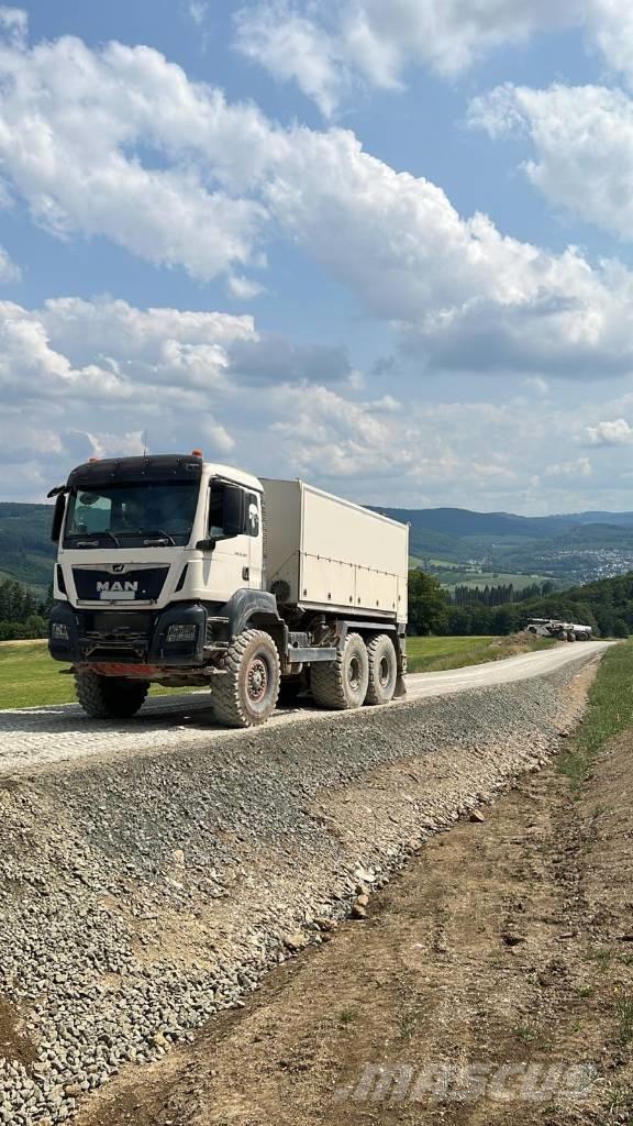 Streumaster SW 16 MC アスファルトリサイクルマシン