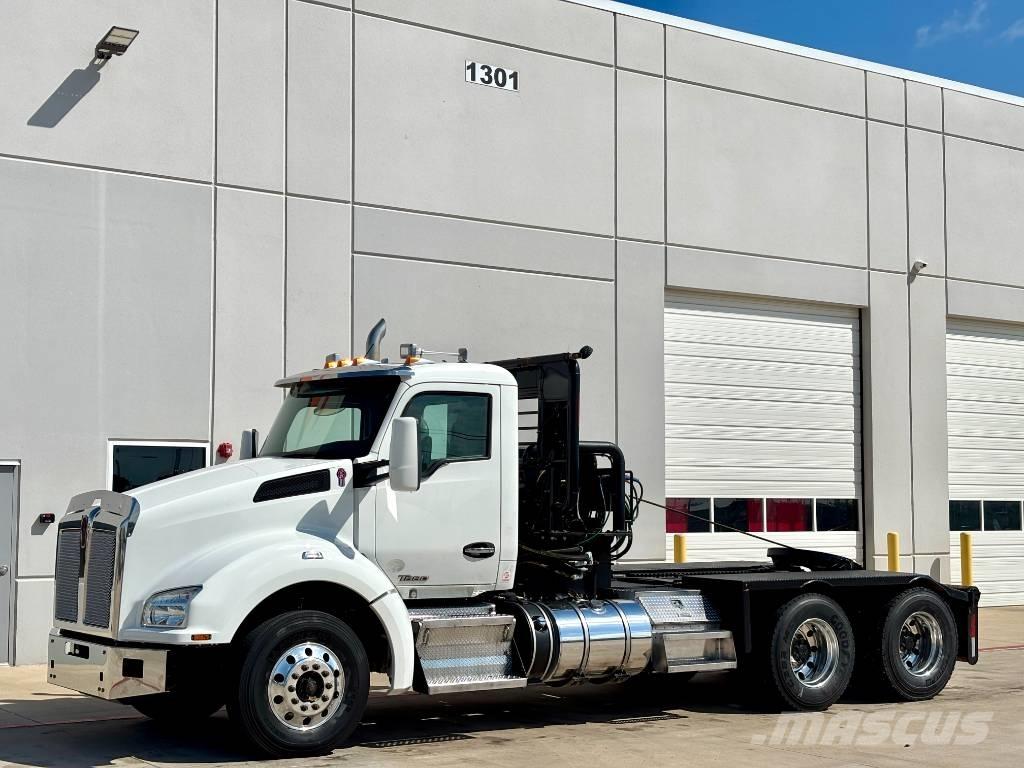 Kenworth T 880 レッカー車