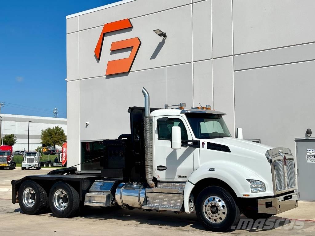 Kenworth T 880 レッカー車