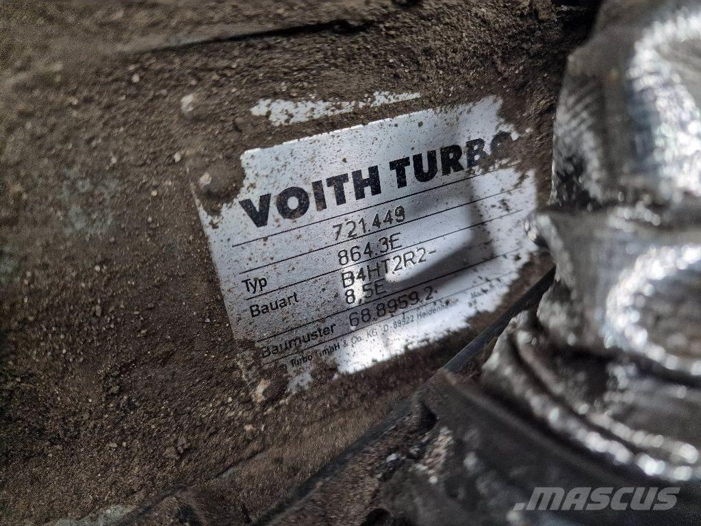 Voith 864.3E ギアボックス
