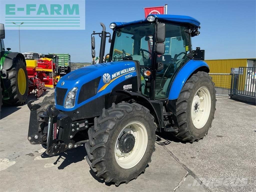 New Holland TD5.85 トラクター