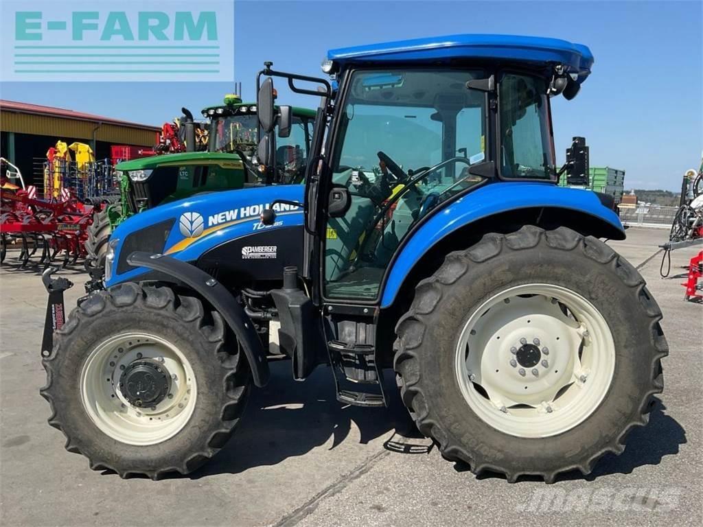 New Holland TD5.85 トラクター