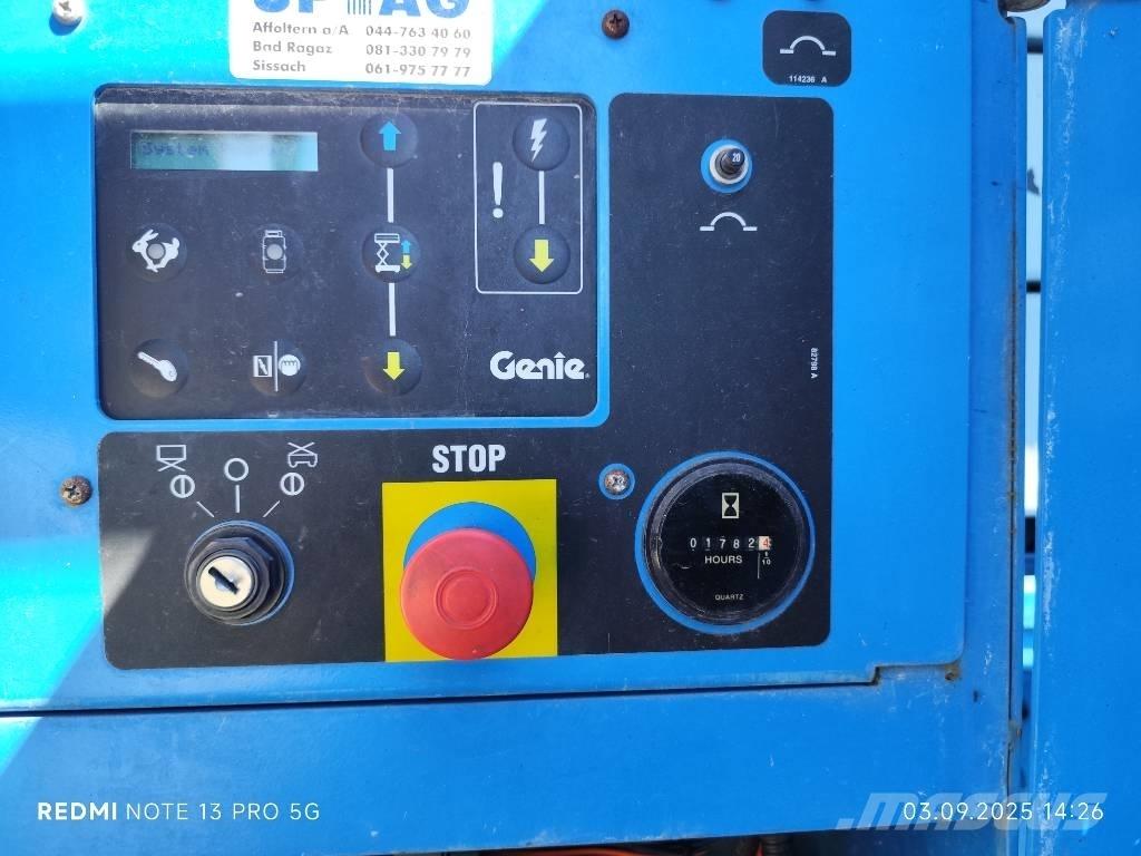 Genie GS 3390 RT シザースリフト
