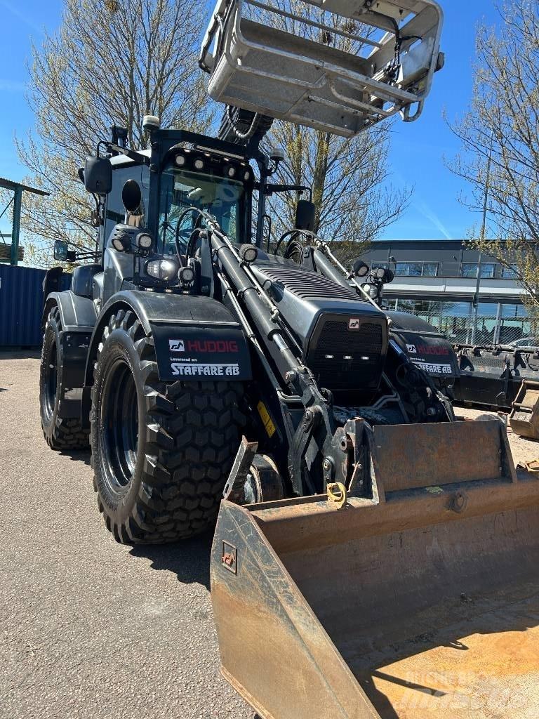Huddig 1260 D バックホーローダー