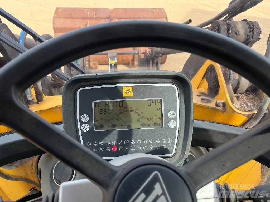 JCB 426 E HT ホイールローダー・タイヤショベル