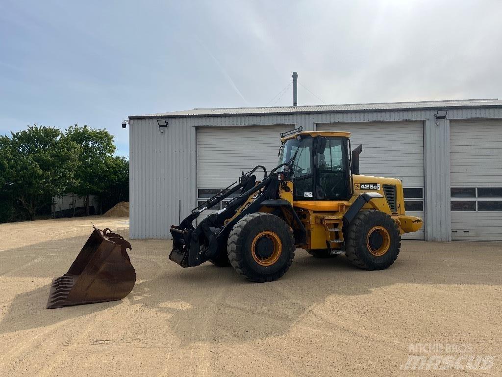 JCB 426 E HT ホイールローダー・タイヤショベル