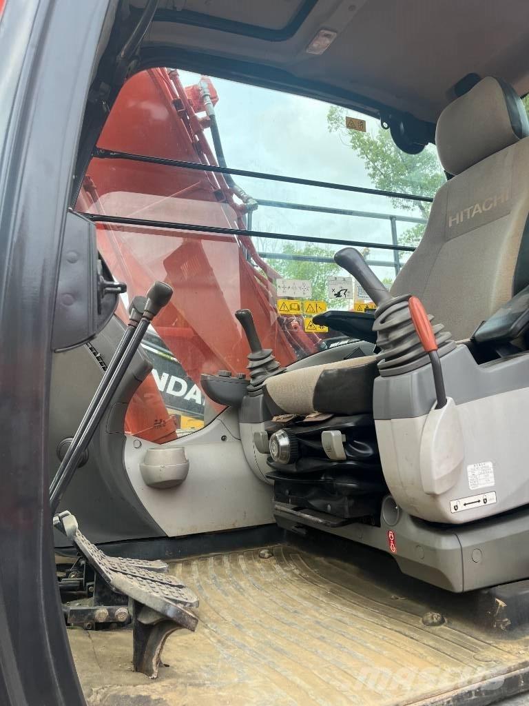 Hitachi 130 大型油圧ショベル12t以上（パワーショベル・ユンボ）