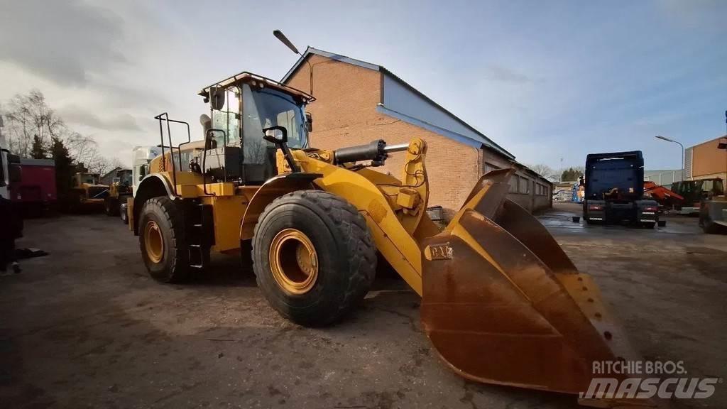 CAT 972M Met EPA ホイールローダー・タイヤショベル