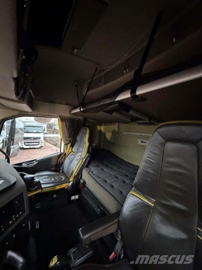 Volvo FH16 6x4 中古トラクターヘッド | トレーラーヘッド