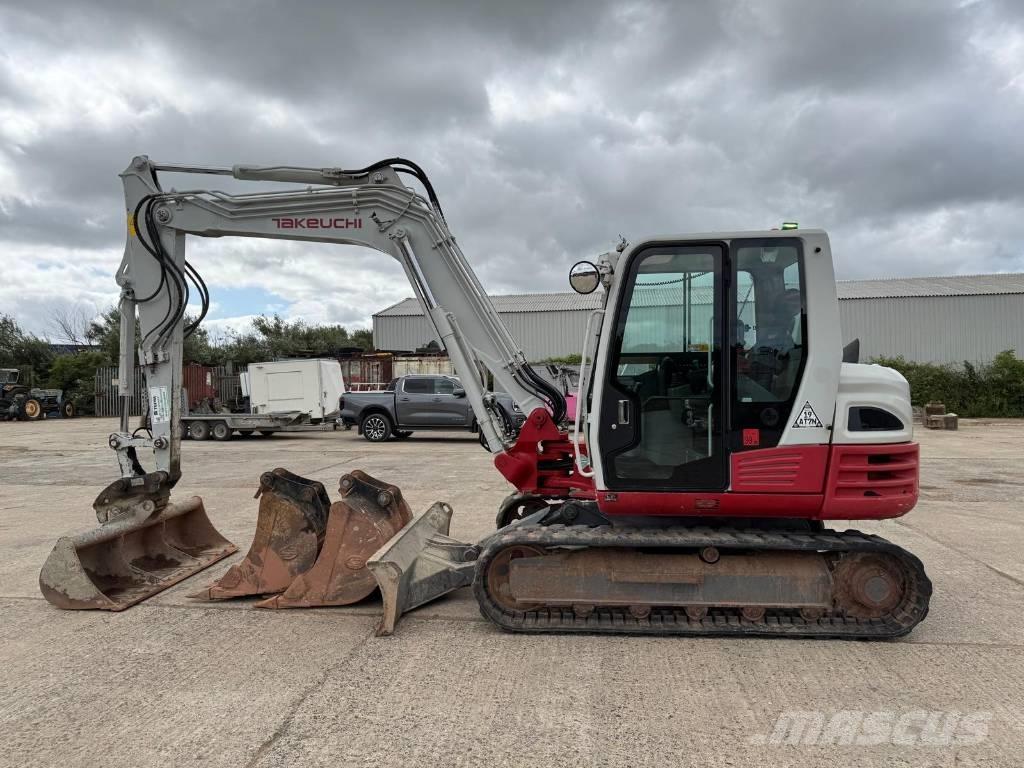 Takeuchi TB 290 中型油圧ショベル 7ｔ-12ｔ（ユンボ・パワーショベル・バックホー）