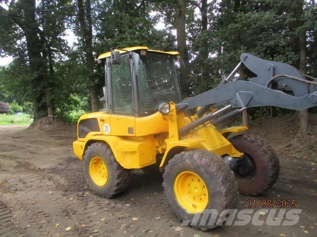 Volvo L 30 ホイールローダー・タイヤショベル