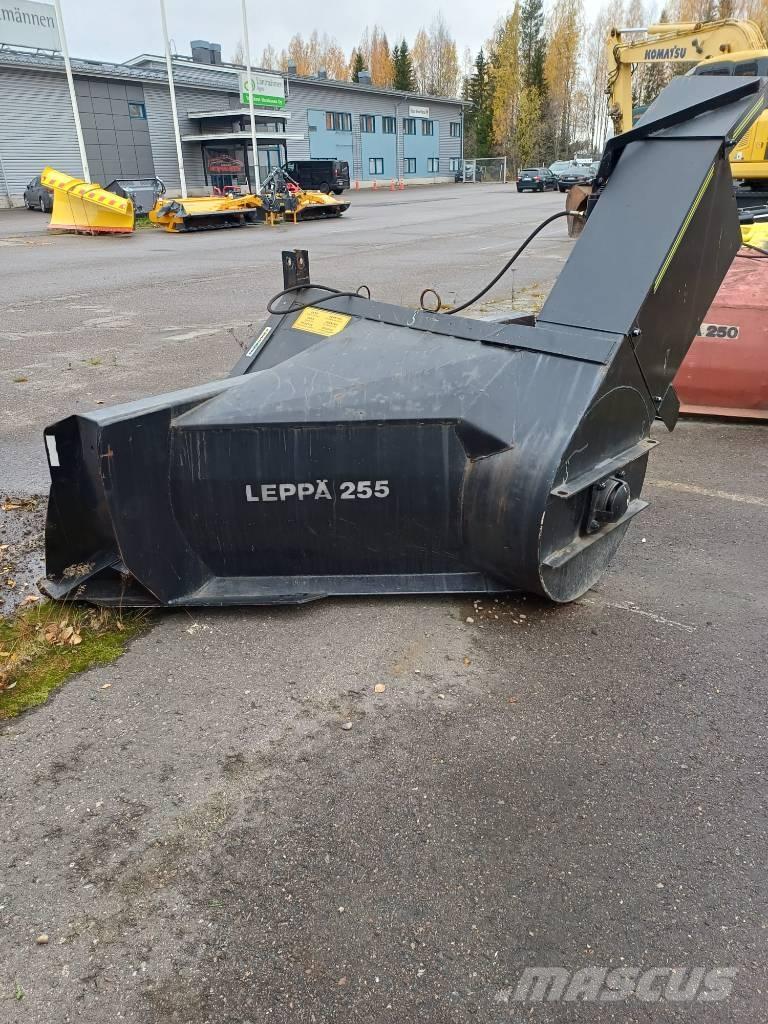 Leppä Leppä 255 除雪機