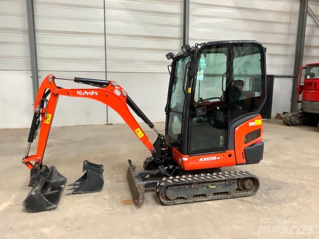 Kubota KX 018-4 ミニ油圧ショベル 7t以下（ミニユンボ・ミニディガー）