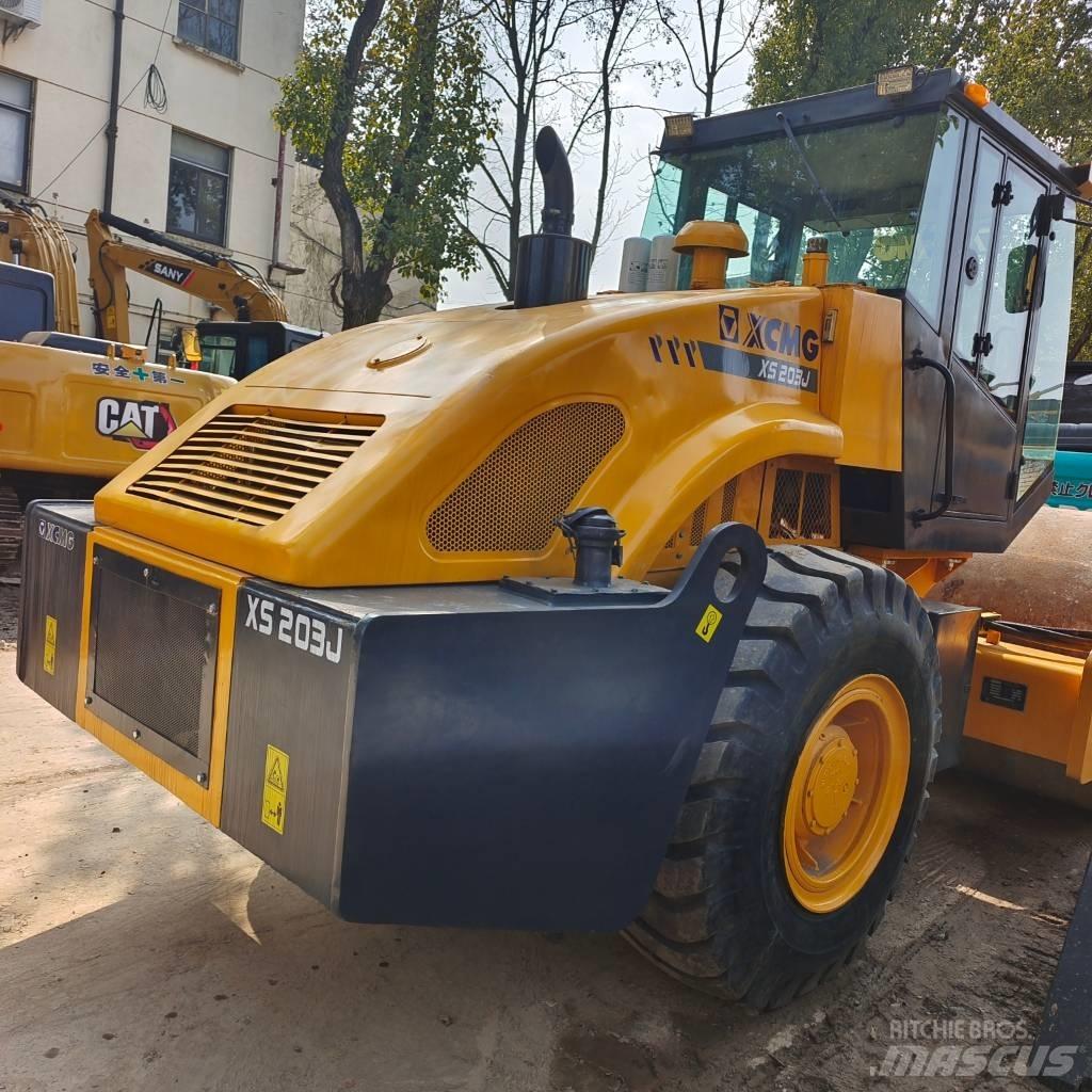 XCMG XS 203 J 振動ローラ