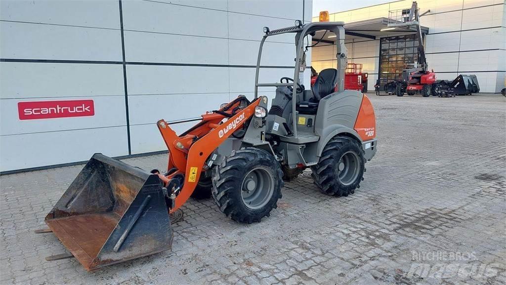 Weycor AR320 Agrar 多目的ローダー