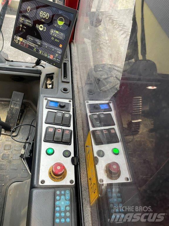Komatsu 931.2 ハーベスター