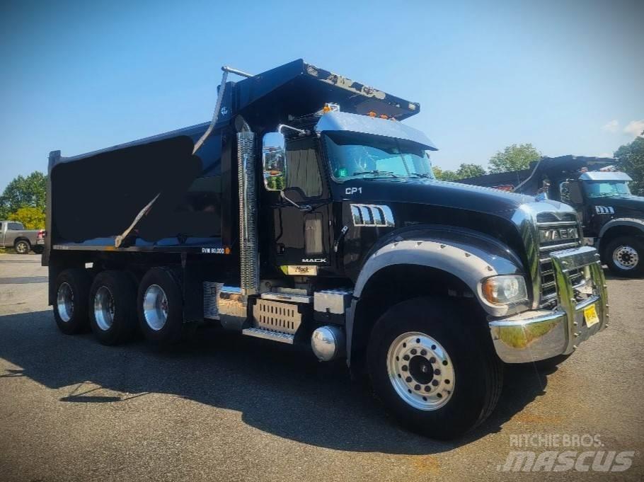 Mack Granite GU 713 ダンプ