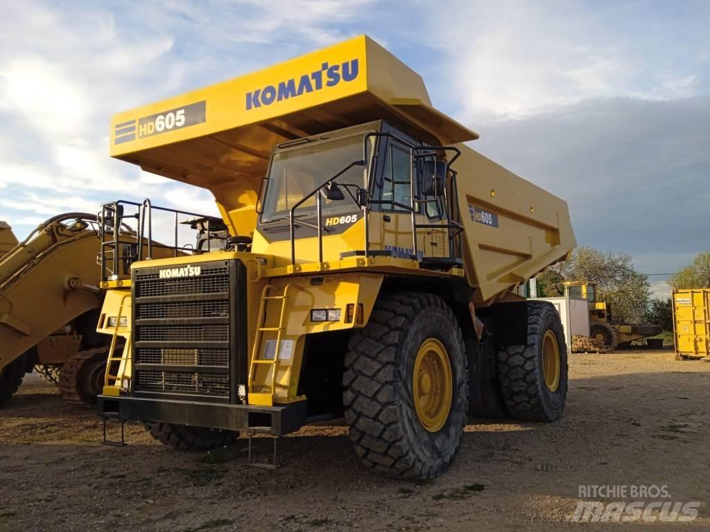 Komatsu HD 605-7E0 リジットフレーム式ダンプトラック